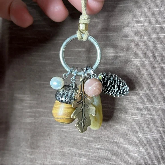 13. Umgee Hacci Tunic Old Navy Patterned Joggers J. Jill Boho Necklace Bundle - Picture 9 of 9